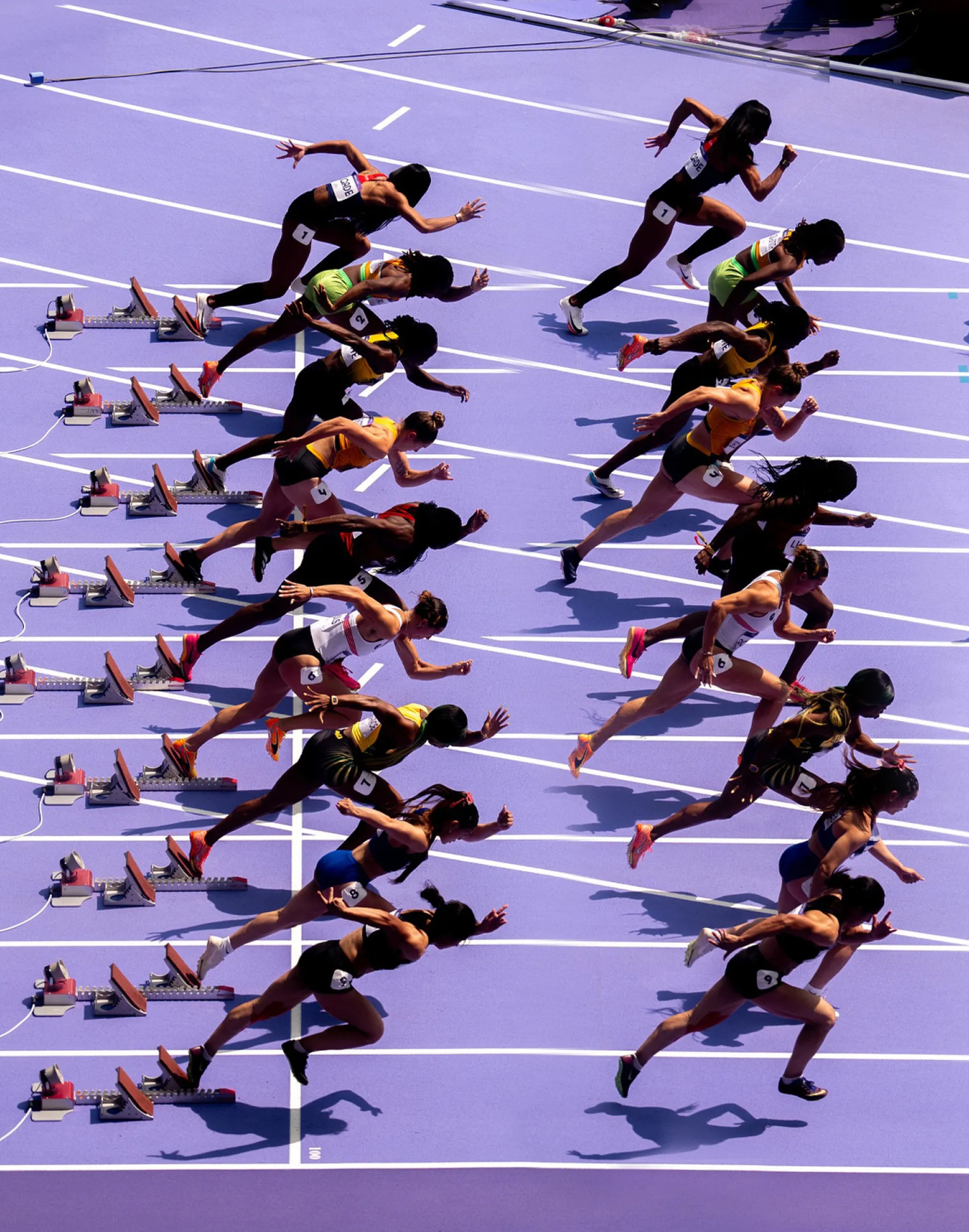 开云体育APP下载-还原经典比赛瞬间，回顾球场传奇历程