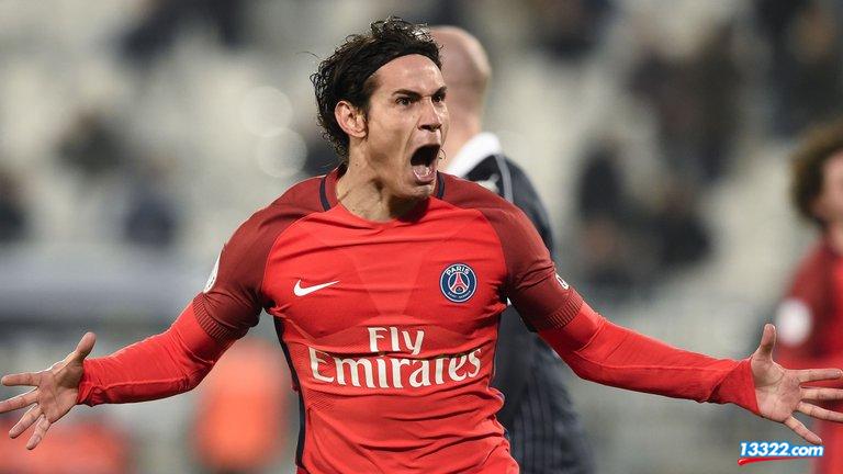 开云体育在线-巴黎险胜丹麦，伊布刷新纪录